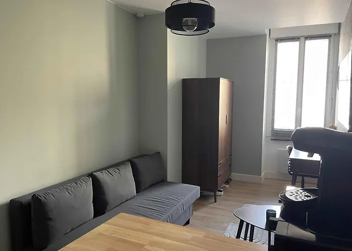 Lejlighed Modern Near Historic Center *
